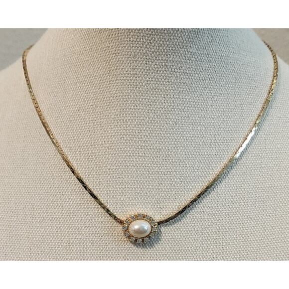 Christian Dior Gold-tone Rhinestone with Faux Pearl Necklace, Vintage - Picture 1 of 8
